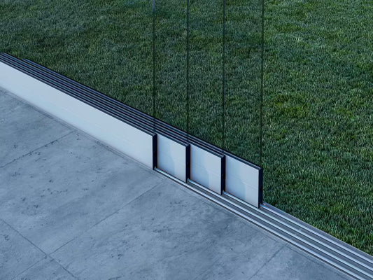 Glasschiebewand Matt weiß (RAL 9016M) - 4 Schienen 3250mm-4090mm