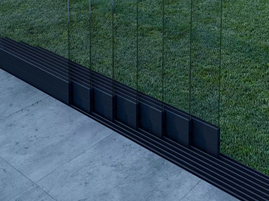 Glasschiebewand Mattschwarz (RAL9005M) - 7 Schienen 5680mm-7150mm